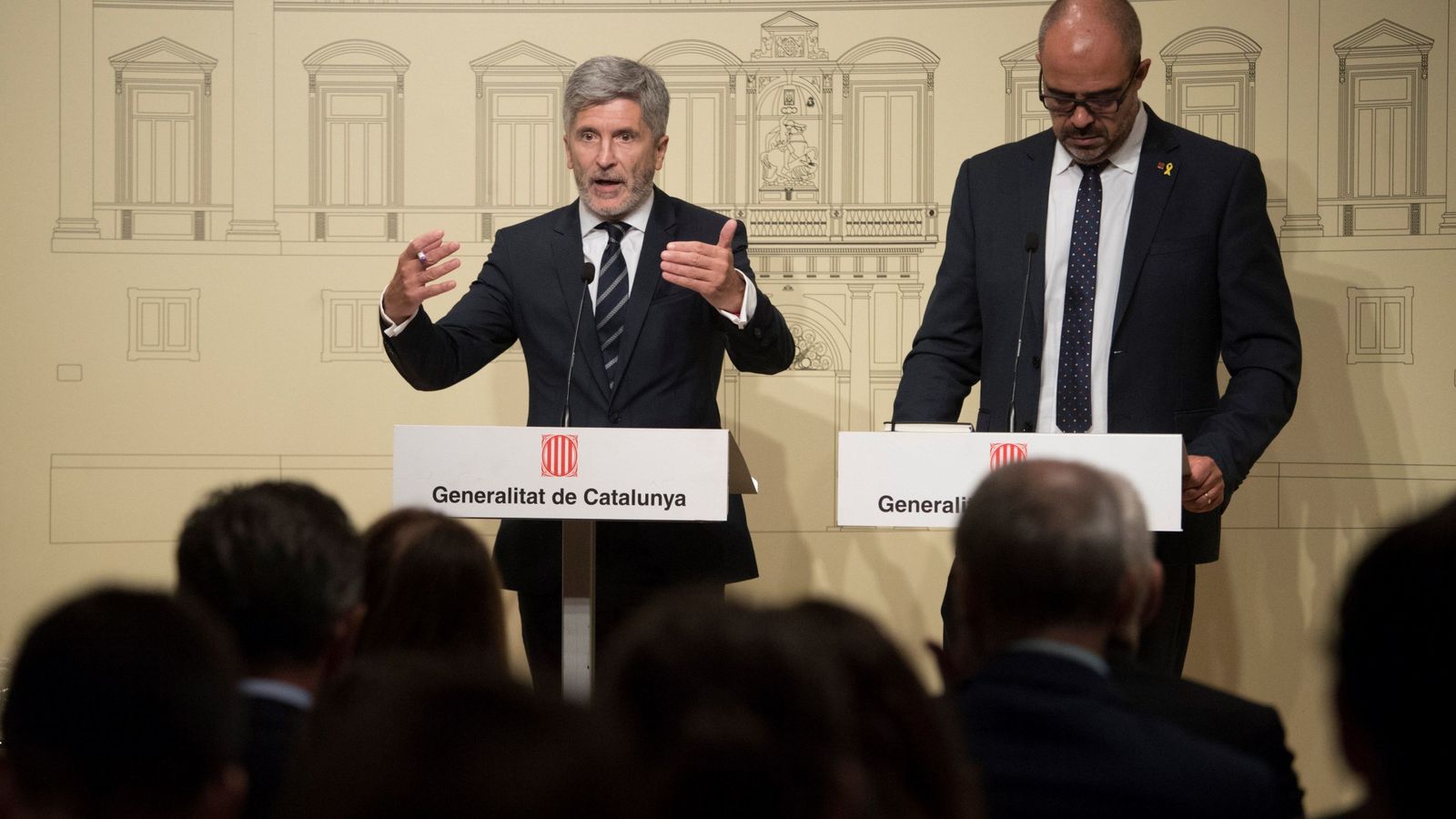 El l ministro del Interior, Fernando Grande-Marlaska, y el consejero de Interior de la Generalitat, Miquel Buch.