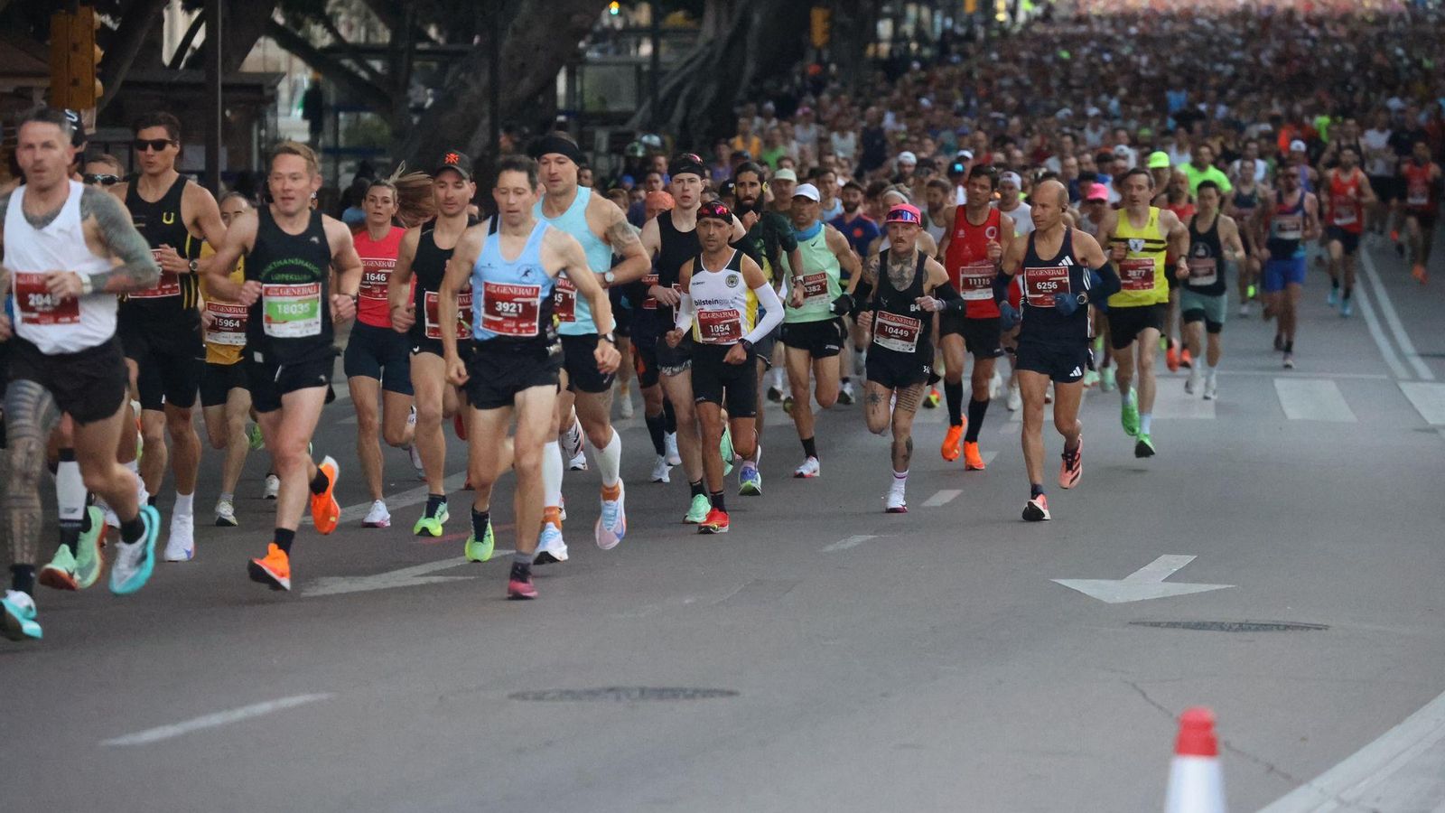 Las mejores fotos de la Maratón de Málaga 2024