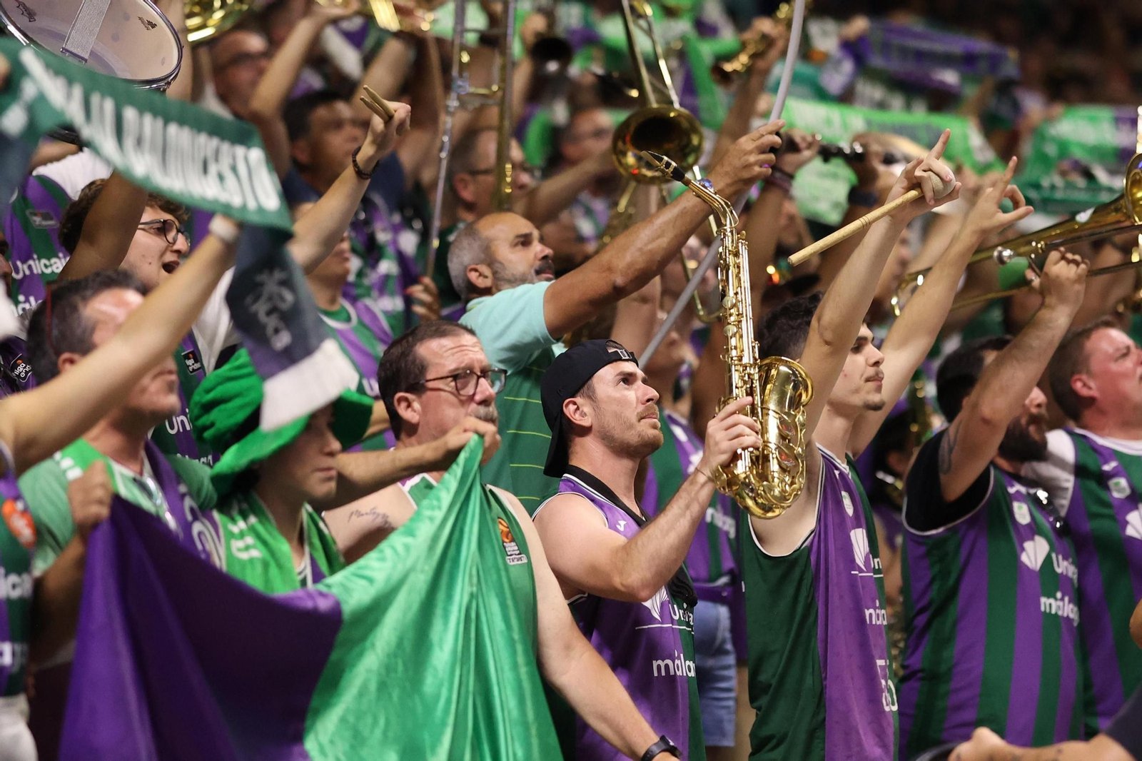 Búscate en las gradas del Carpena en el tercer partido del play off Unicaja - FC Barcelona