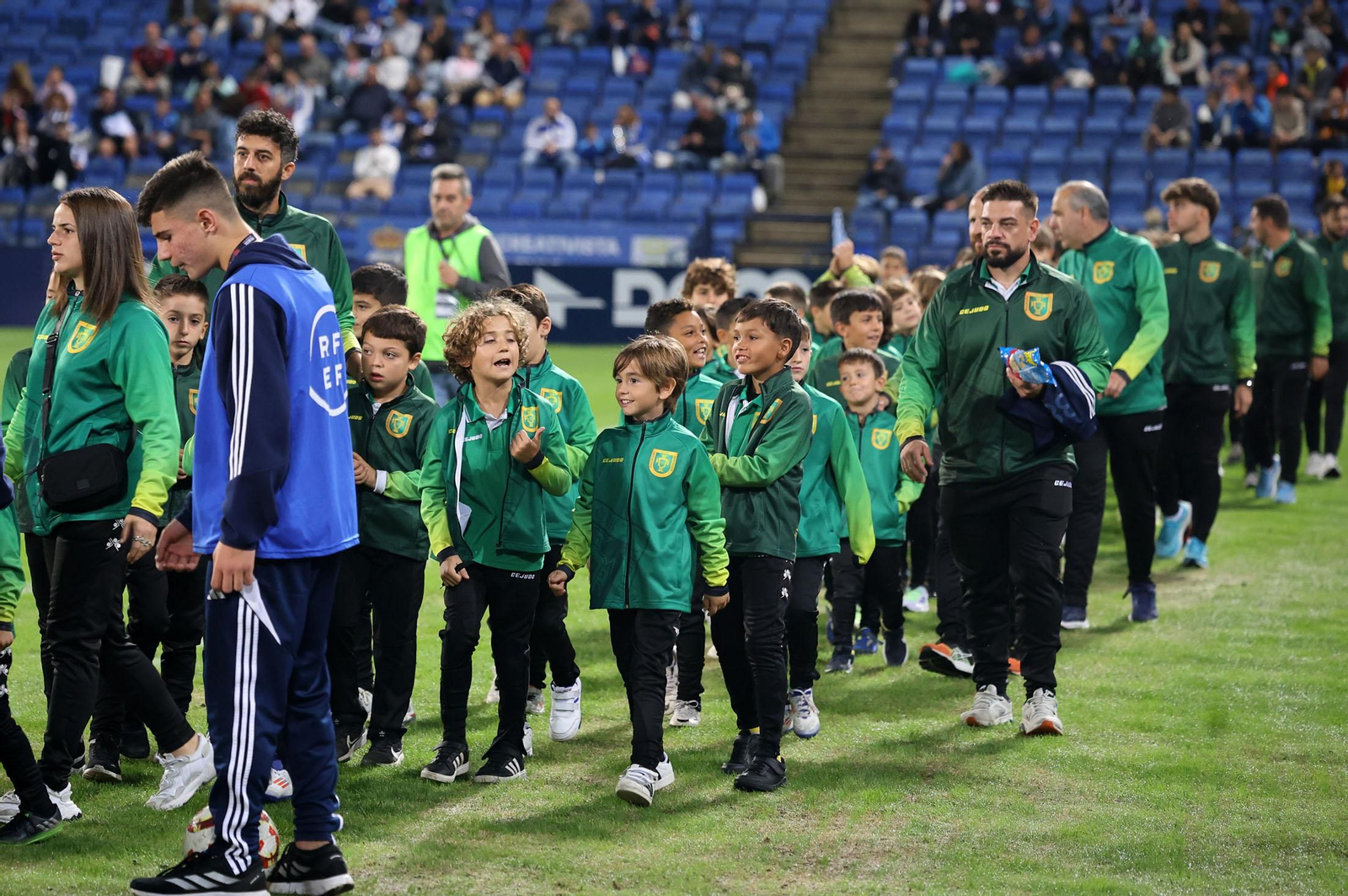 Búscate en las gradas del Nuevo Colombino en el Recre-Algeciras