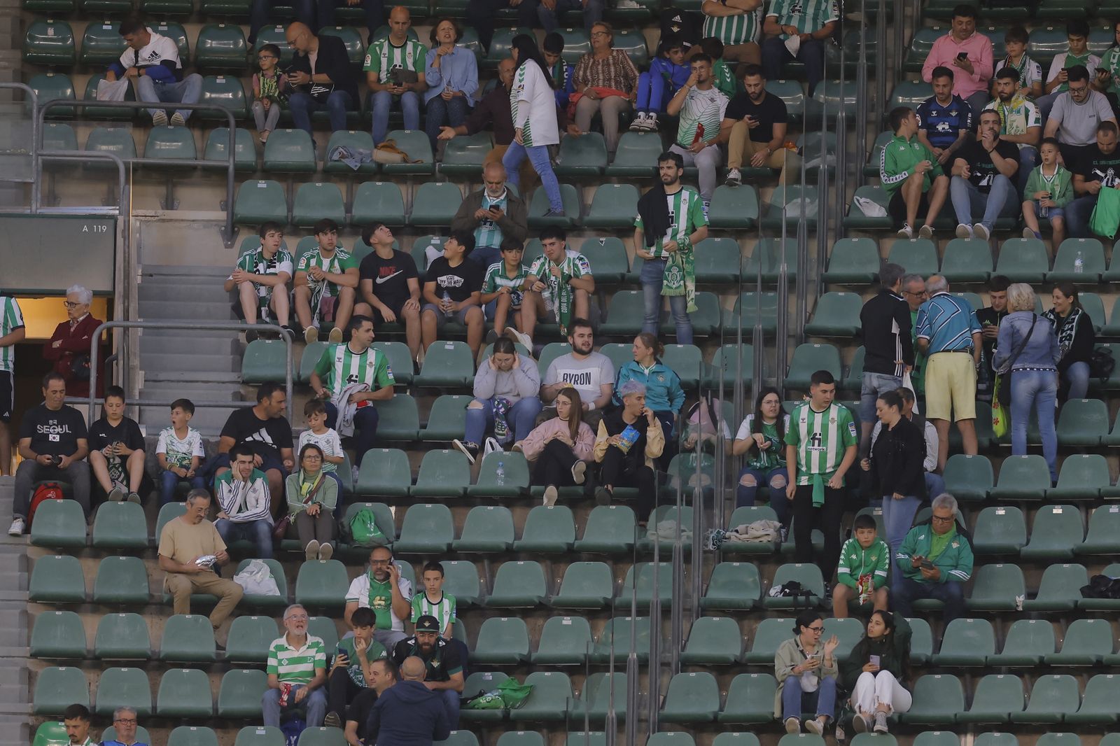 Búscate en las fotos de Betis-Getafe