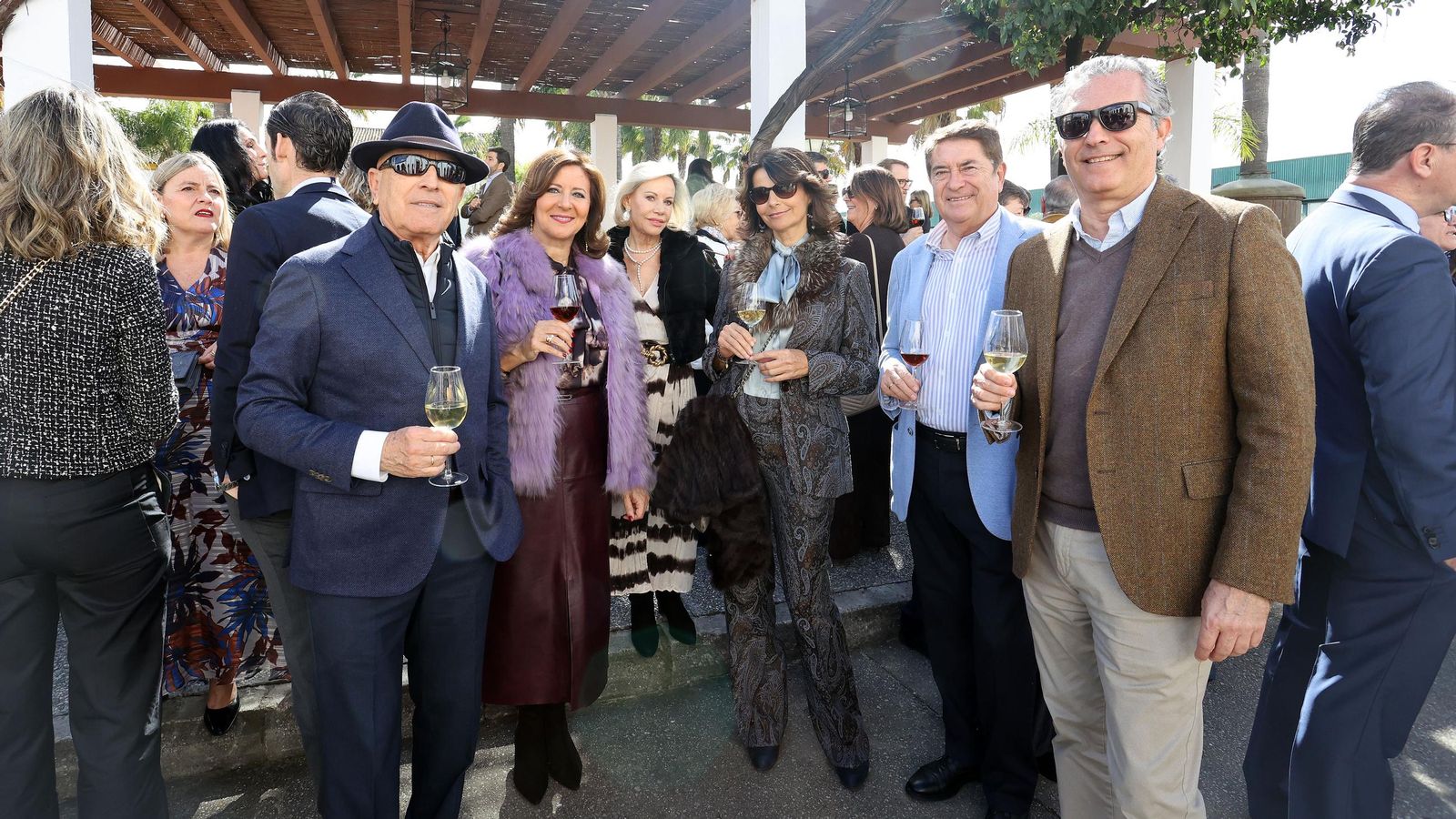 II Almuerzo Solidario de la Guardia Romana de la Hermandad del Transporte en Jerez