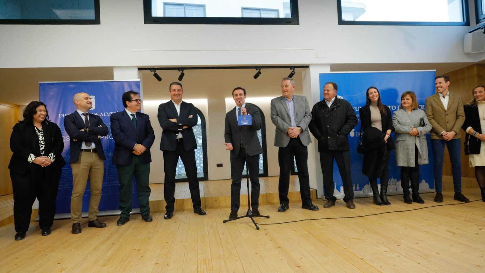 Momento de la inauguración del Centro de Interés Turístico y Cultural.