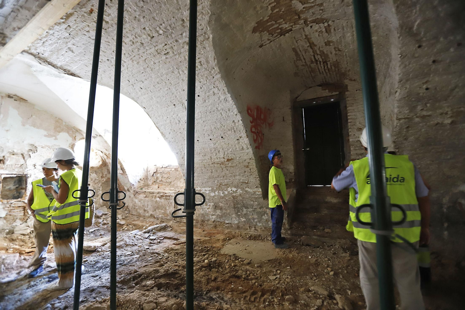 Visita a las entrañas del antiguo mercado de Santa Fé de Huelva