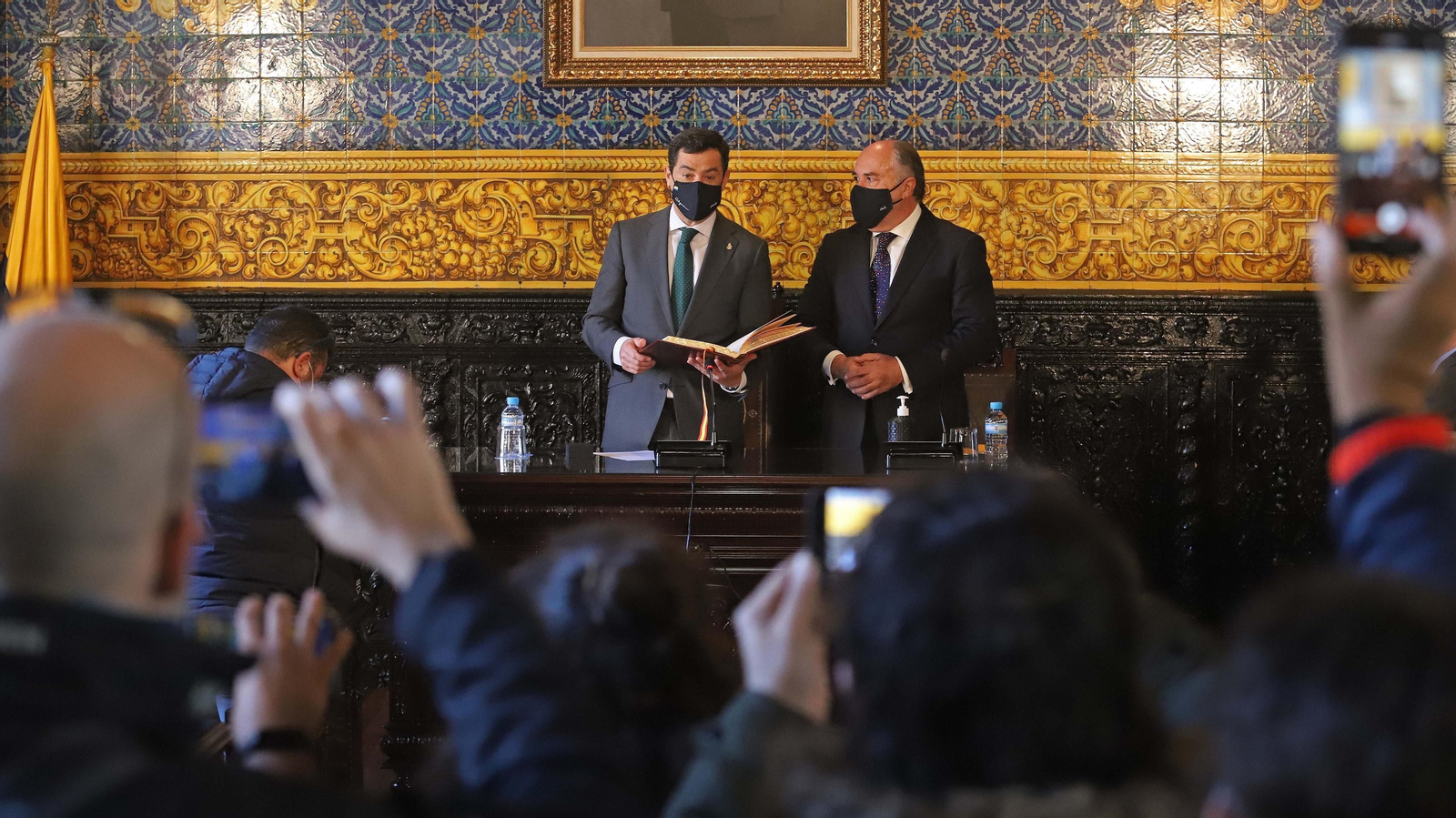 Visita de Juanma  Moreno al Ayuntamiento de Algeciras