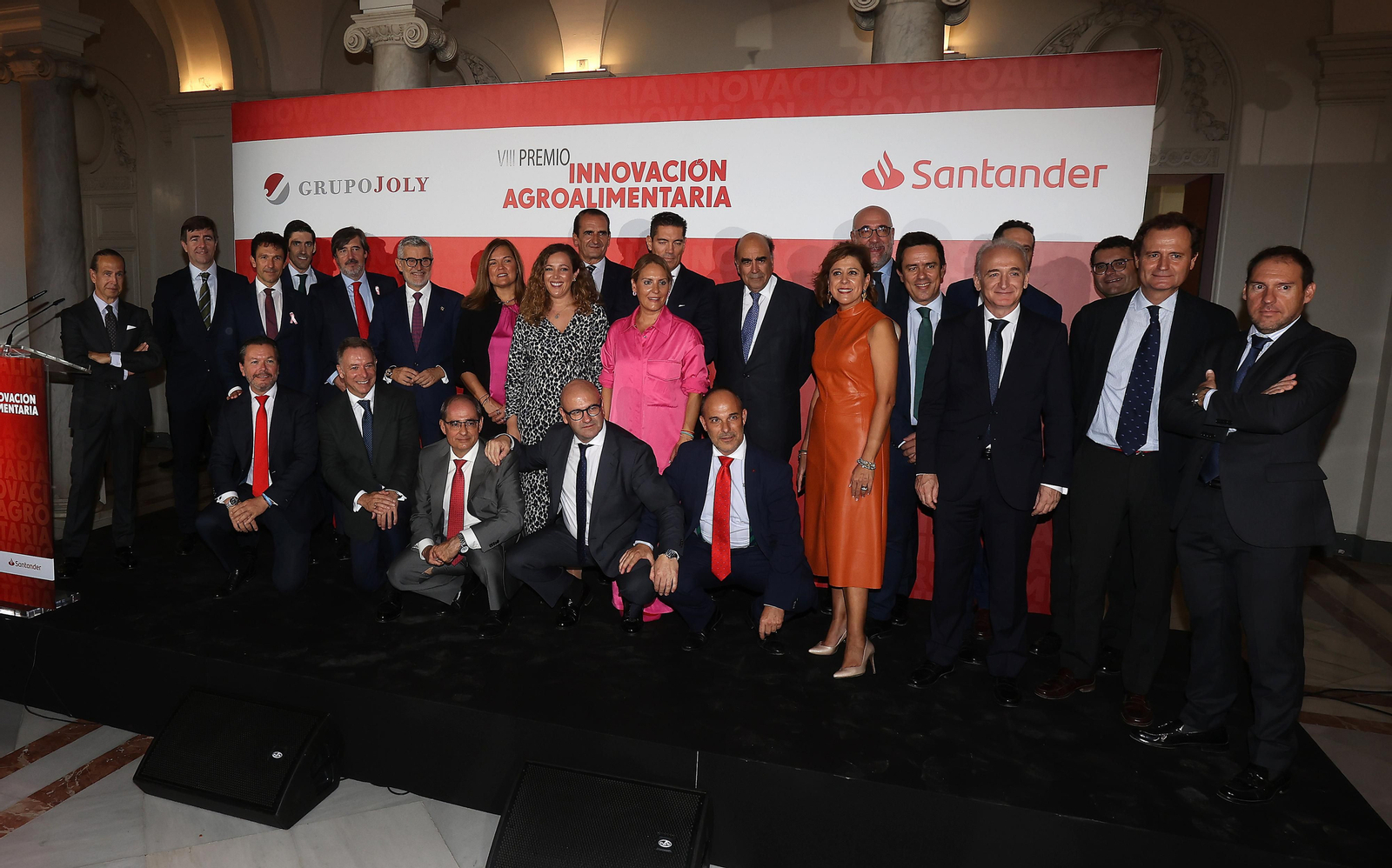 Las mejores imágenes de la entrega del VIII premio agroalimentario Banco Santander a José Gandía