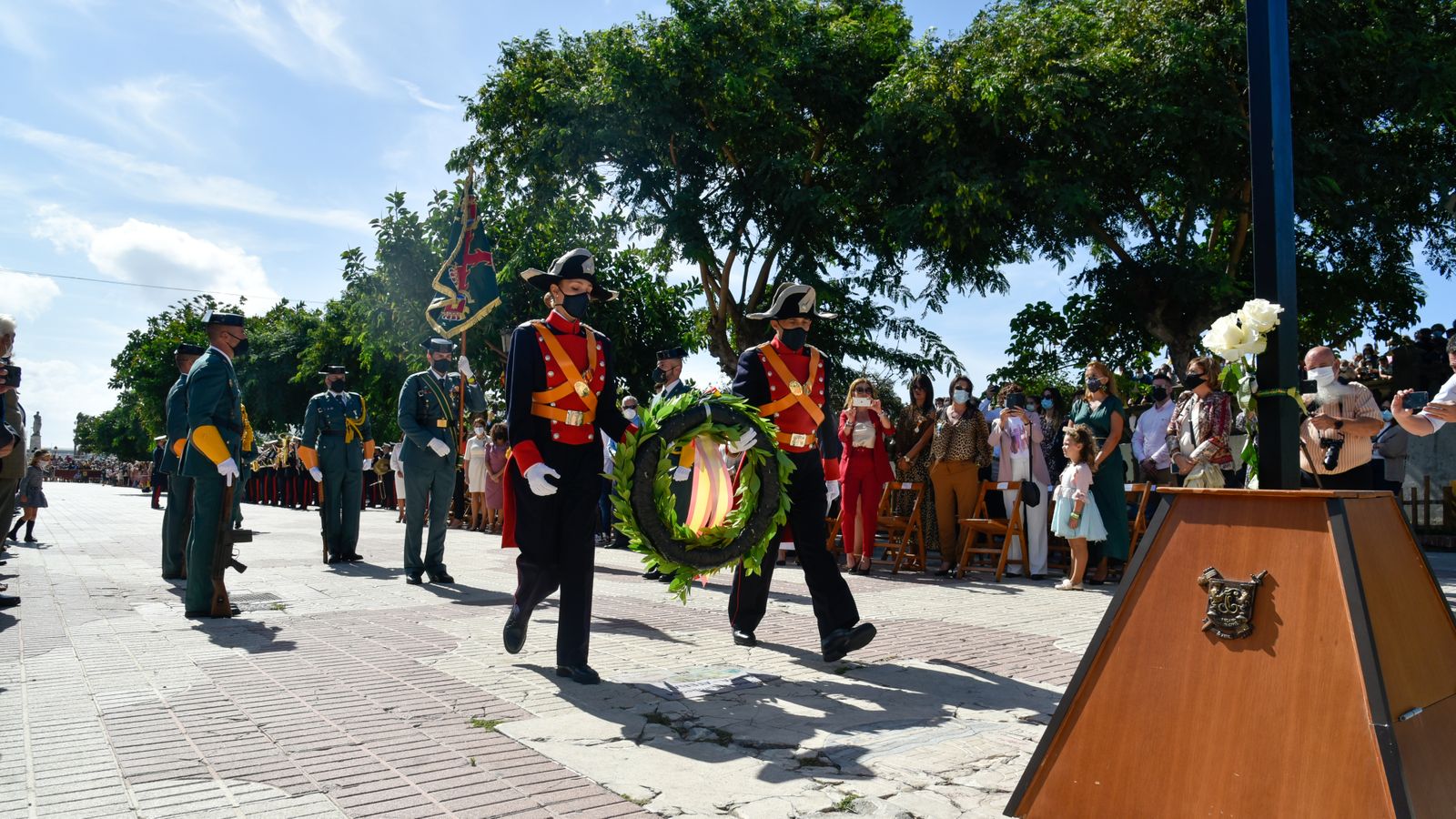 Las fotos de los actos de la Guardia Civil en Tarifa por la festividad de la Virgen del Pilar