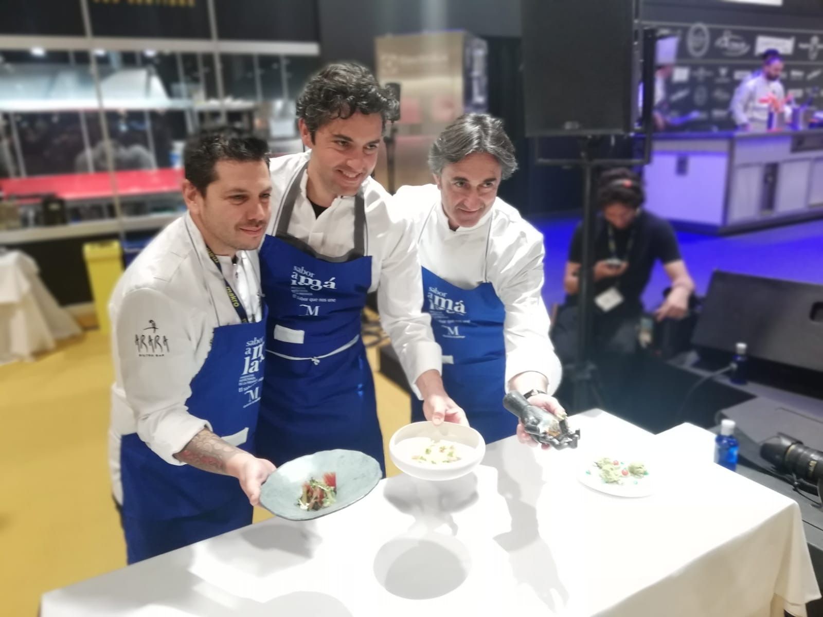 Los chefs Estrella Michelin Diego Gallegos, José Carlos García y Juanjo Carmona.