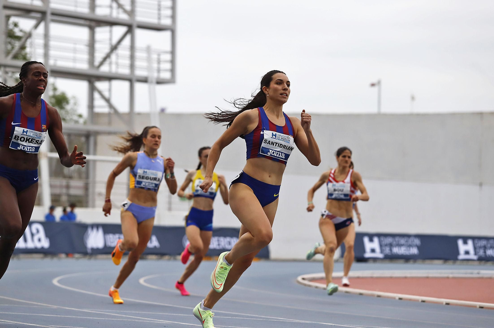 Imágenes del XIII Meeting Iberoamericano de atletismo de Huelva