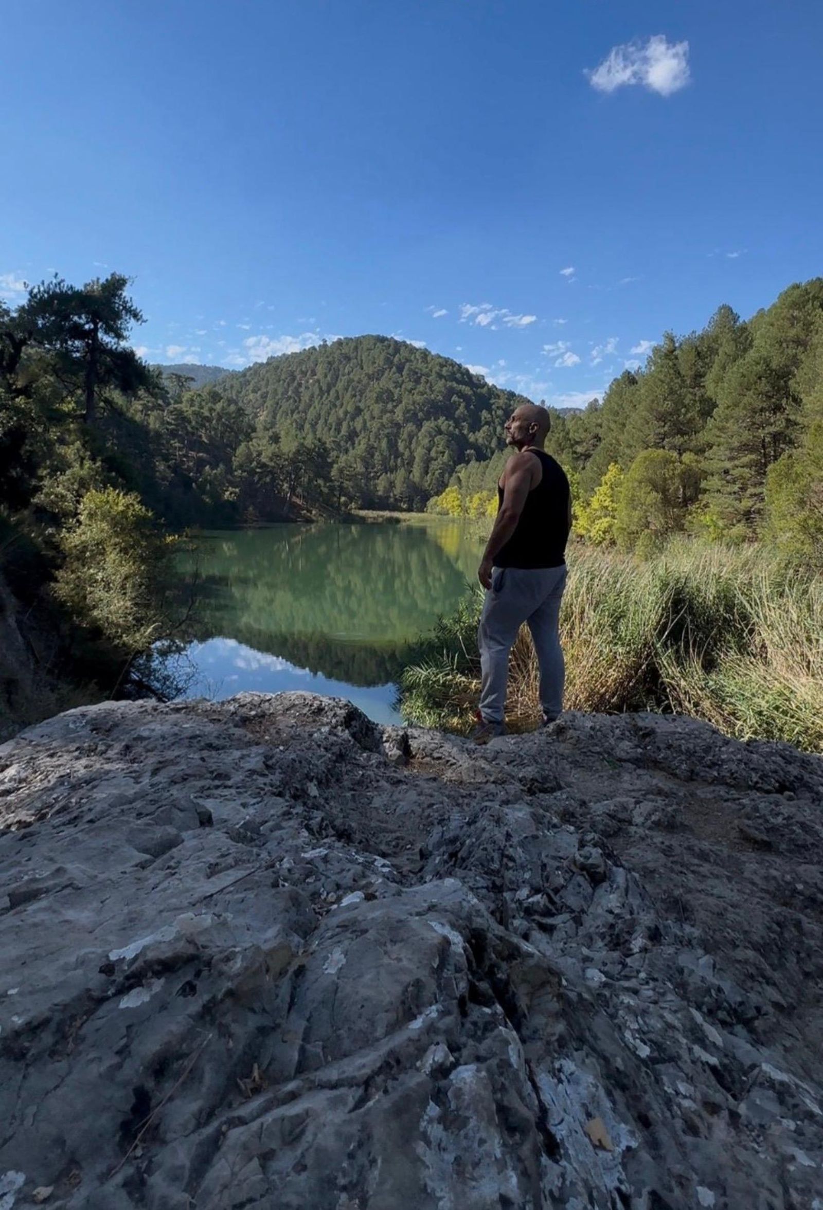 Ramón Carrasco, en el embalse de Valdeazores.