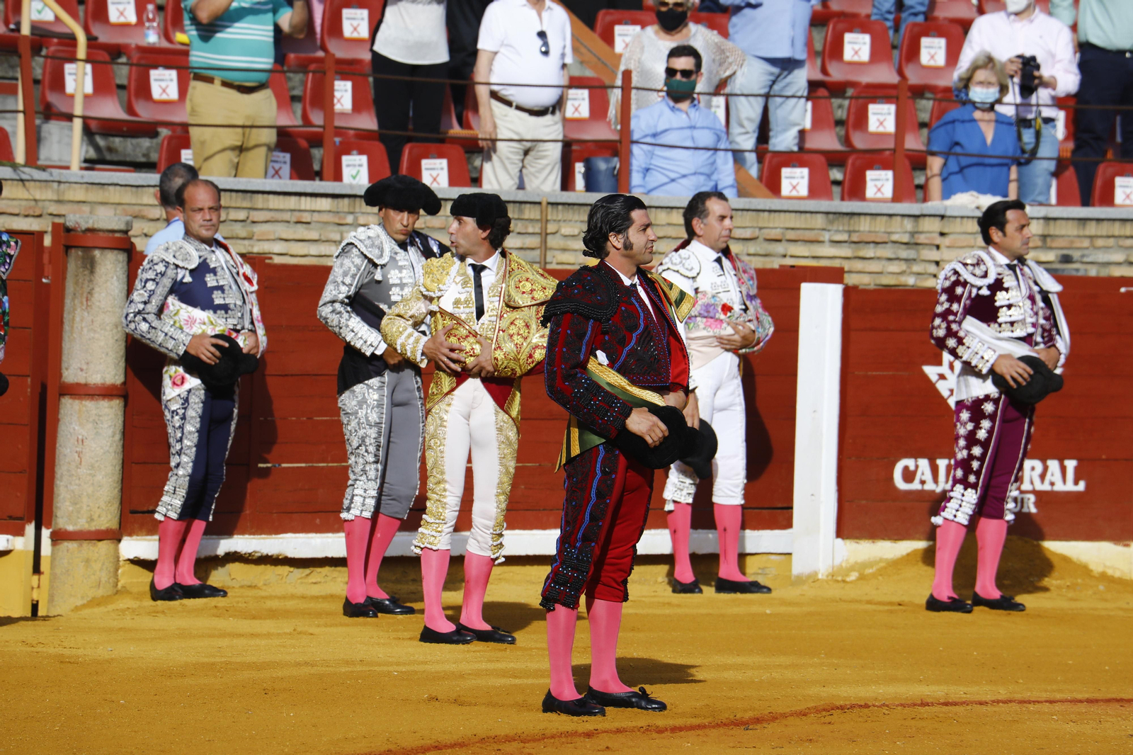 El mano a mano de Finito y Morante en la Feria Taurina de Córdoba, en imágenes