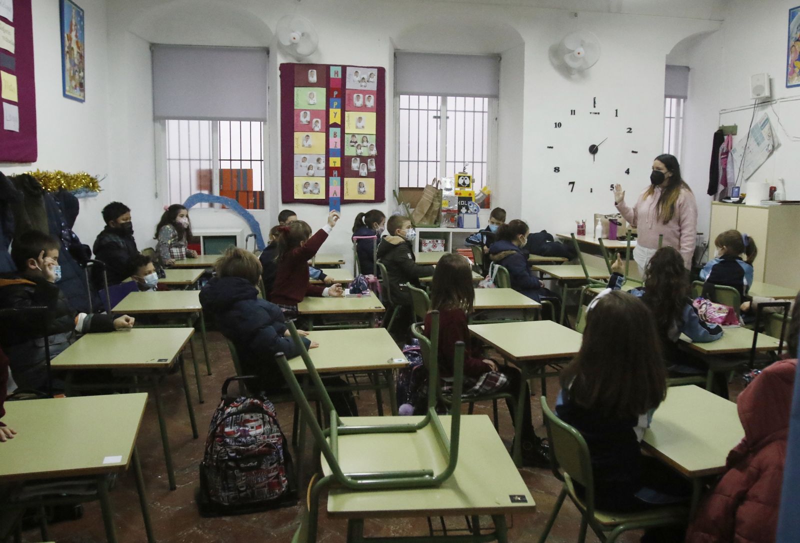 Las imágenes de la vuelta al colegio en Córdoba tras las vacaciones de Navidad