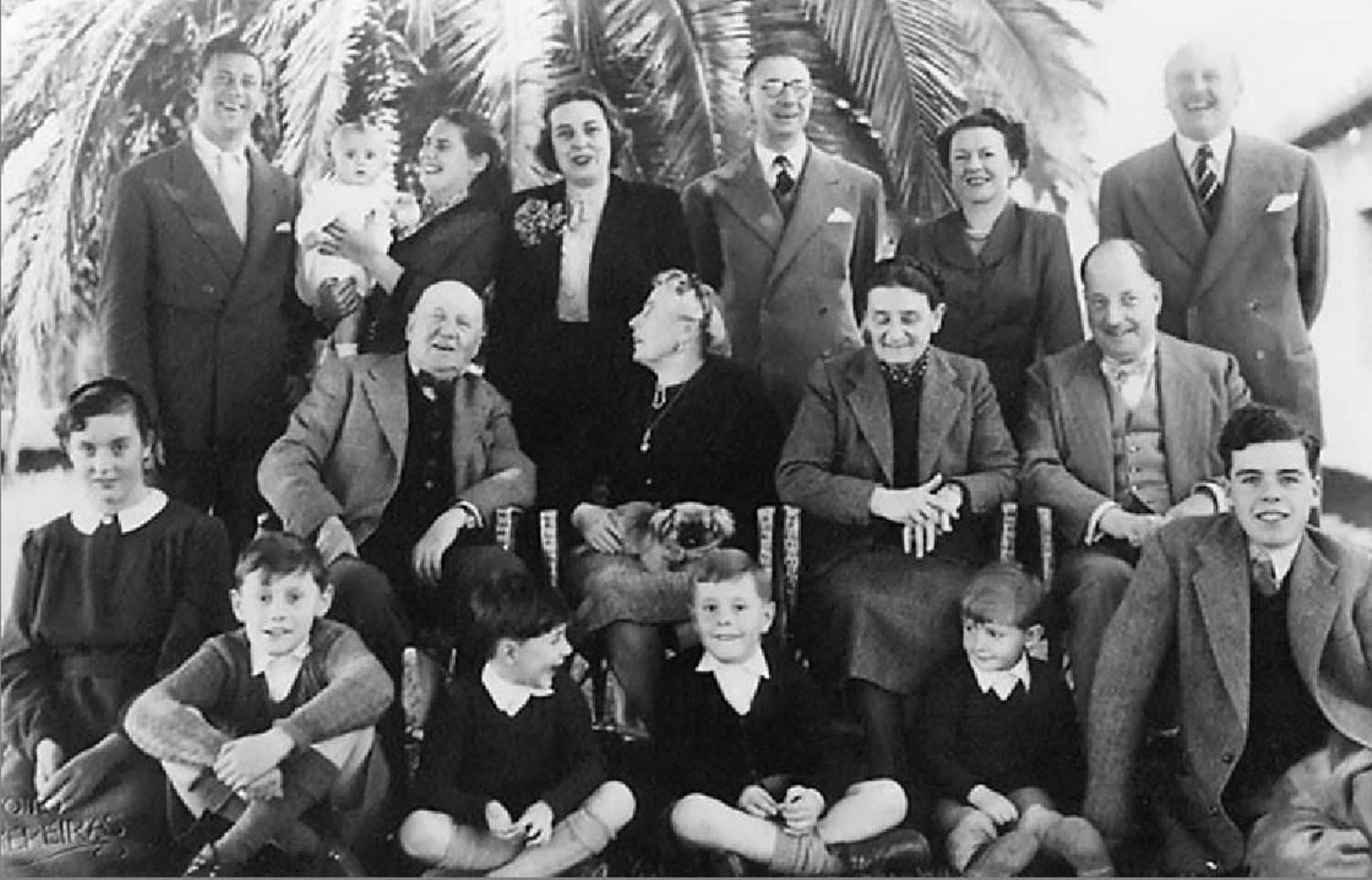 Beltrán Domecq González con su mujer y familia política, los Williams.