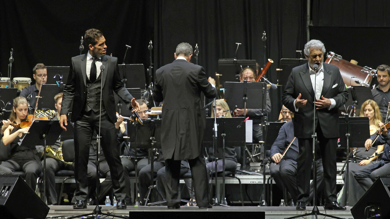 Plácido Domingo junto a Ainhoa Arteta e Ismael Jordi en Tío Pepe Festival de Jerez