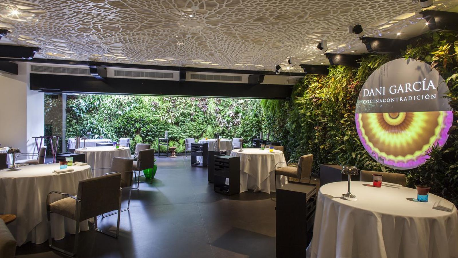 Vista del interior de Dani García Restaurante, en Marbella.