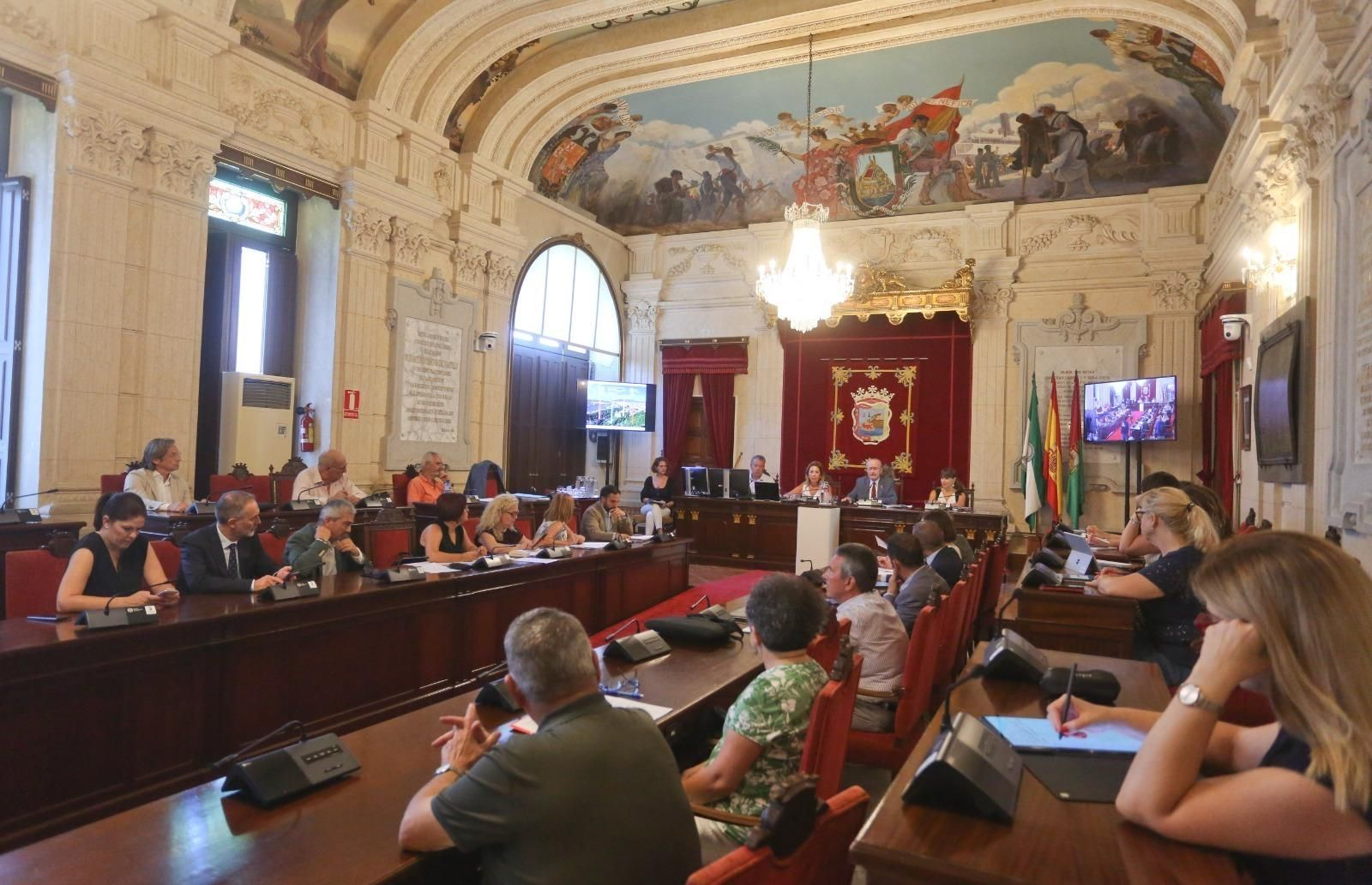 La sesión extraordinaria del Consejo Social celebrada en el Ayuntamiento de Málaga