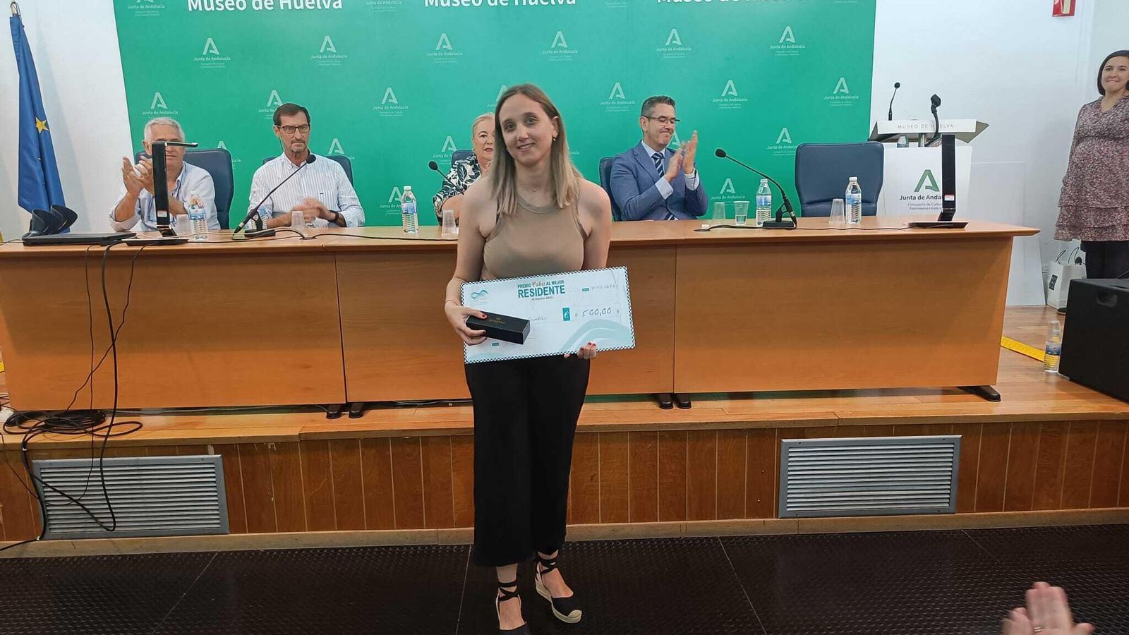 Victoria García con su accésit.