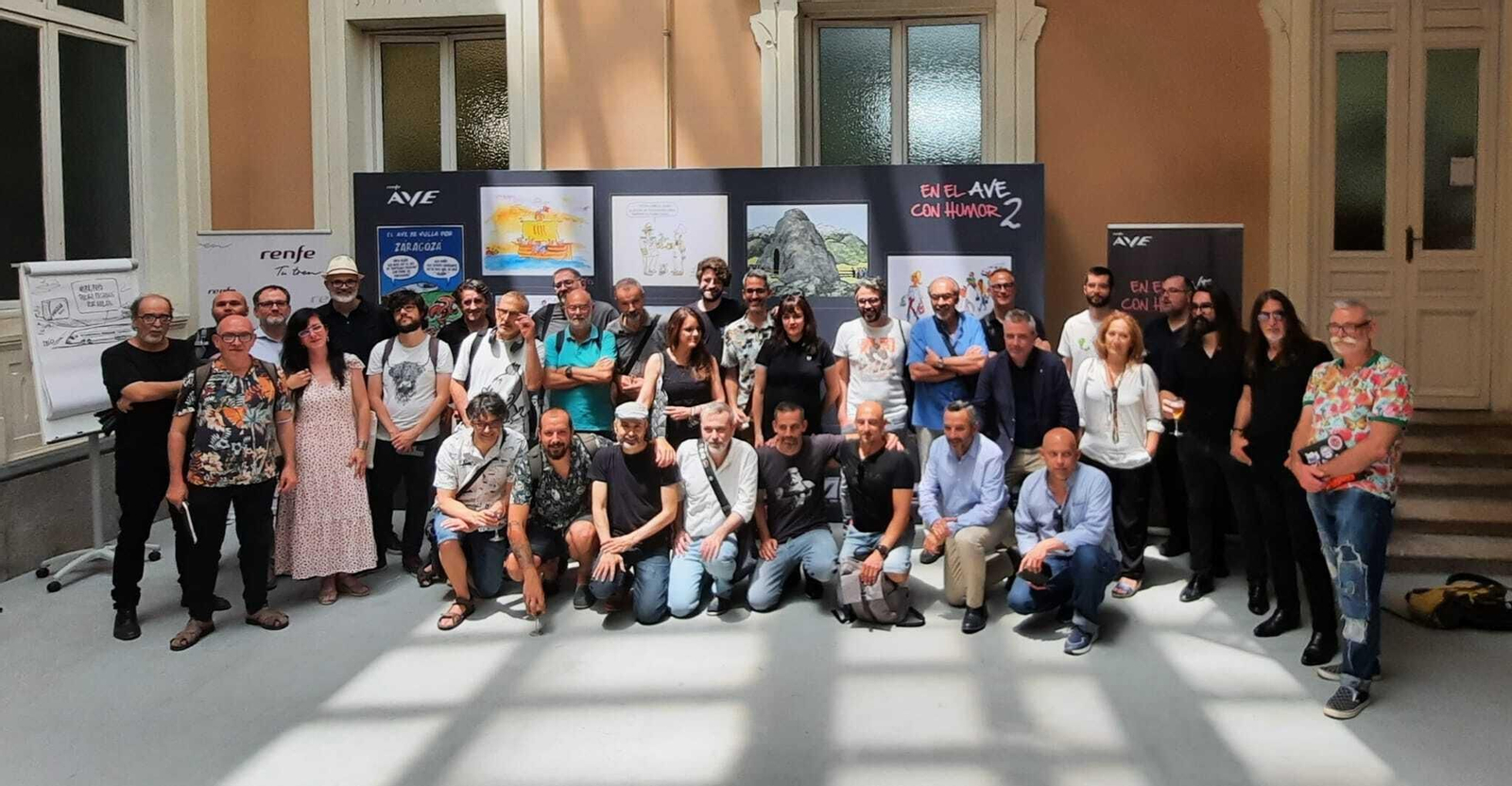 Los artistas gráficos que participan en la reedición de "En el AVE con humor" en el encuentro celebrado en Madrid Los artistas gráficos que participan en la reedición de "En el AVE con humor" en el encuentro celebrado en Madrid