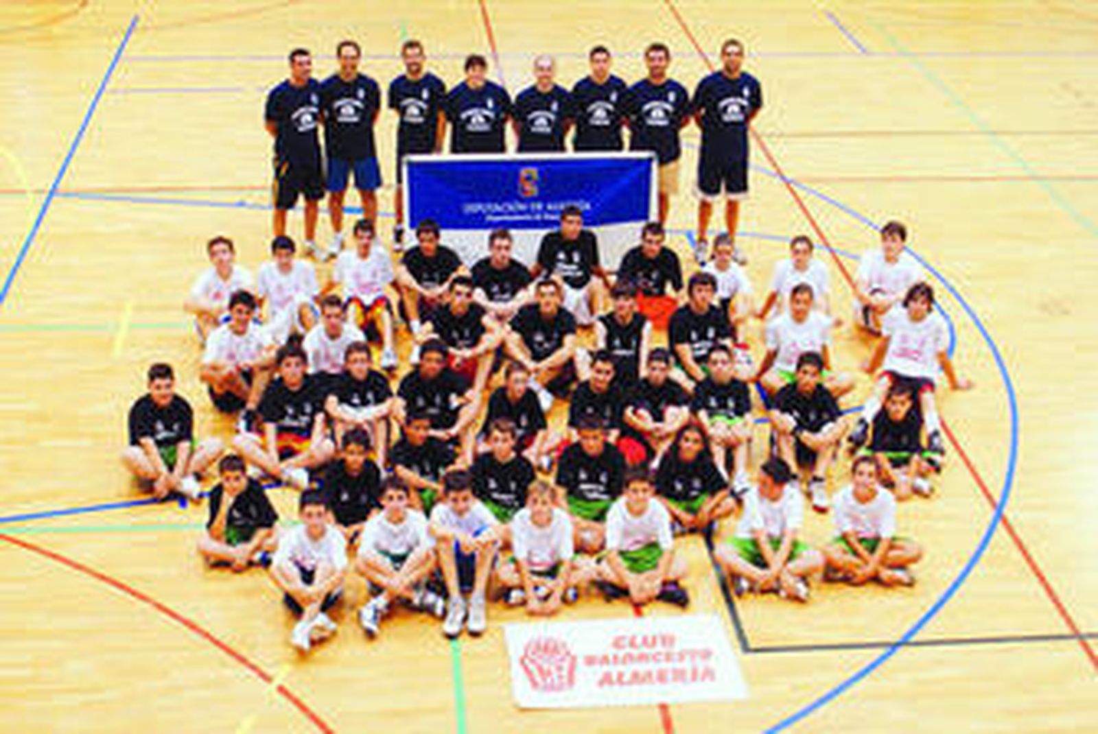 Los participantes en las Jornadas de Tecnificación organizadas por el CB Almería.