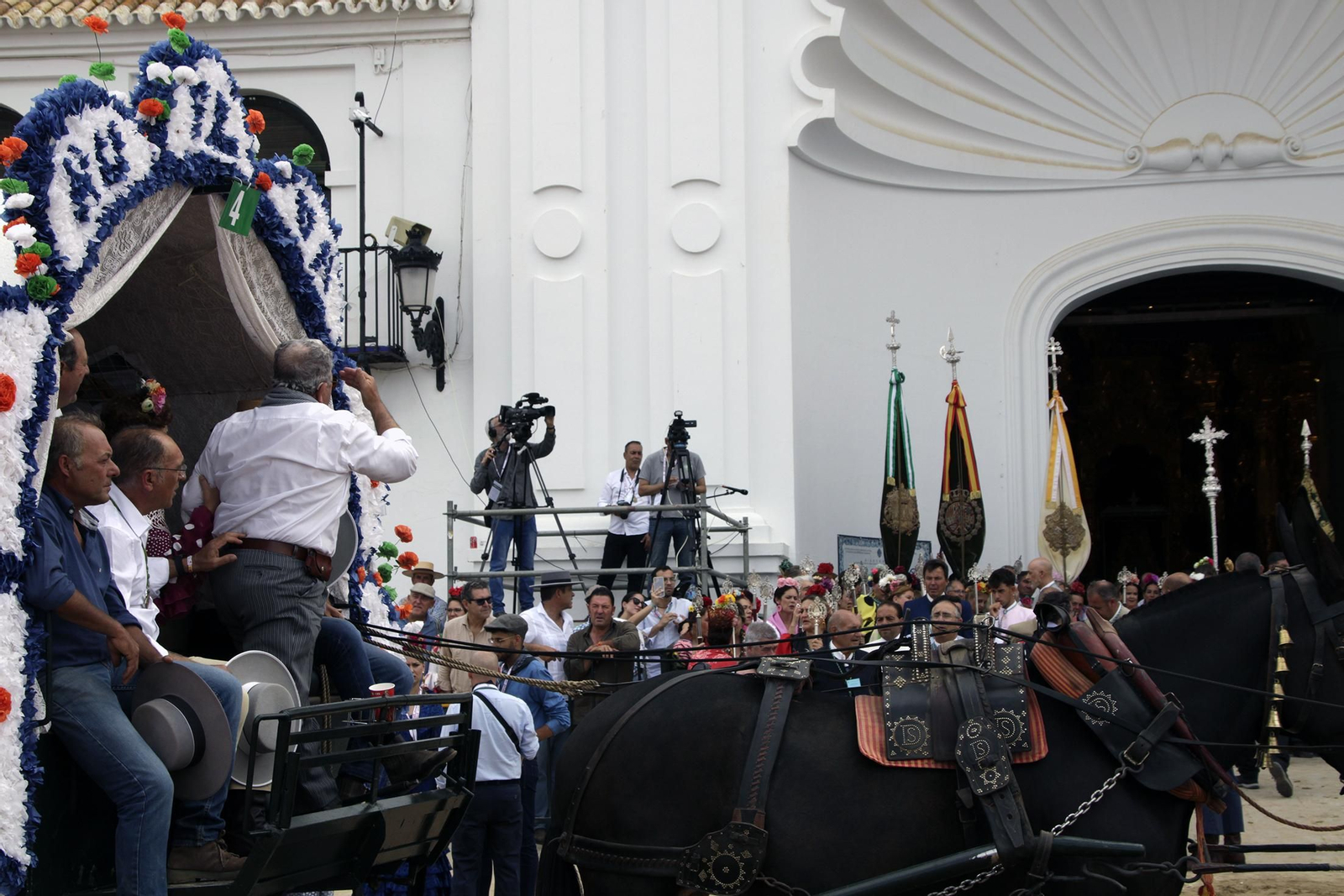 Así se vive la romería en las casas de la aldea