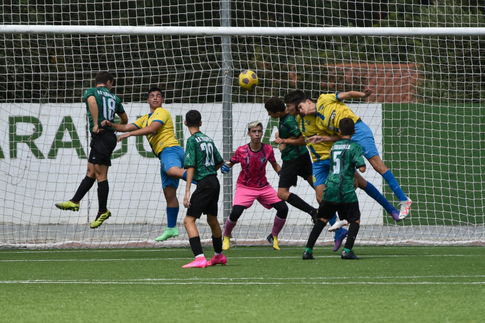 Las fotos del III Trofeo Juan Serván  de futbol en Taraguillas