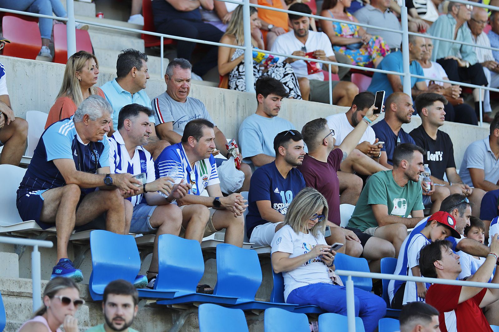 Imágenes del partido entre el Cartaya y el Recreativo de Huelva