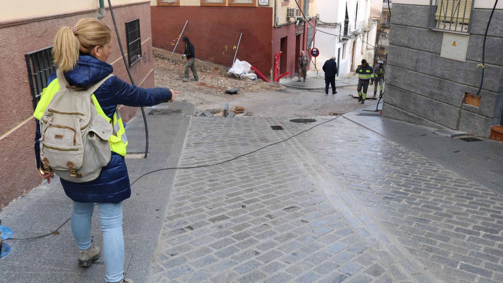 Antonia González explica dónde se encontraba unas de las entradas. Antonia González explica dónde se encontraba unas de las entradas.