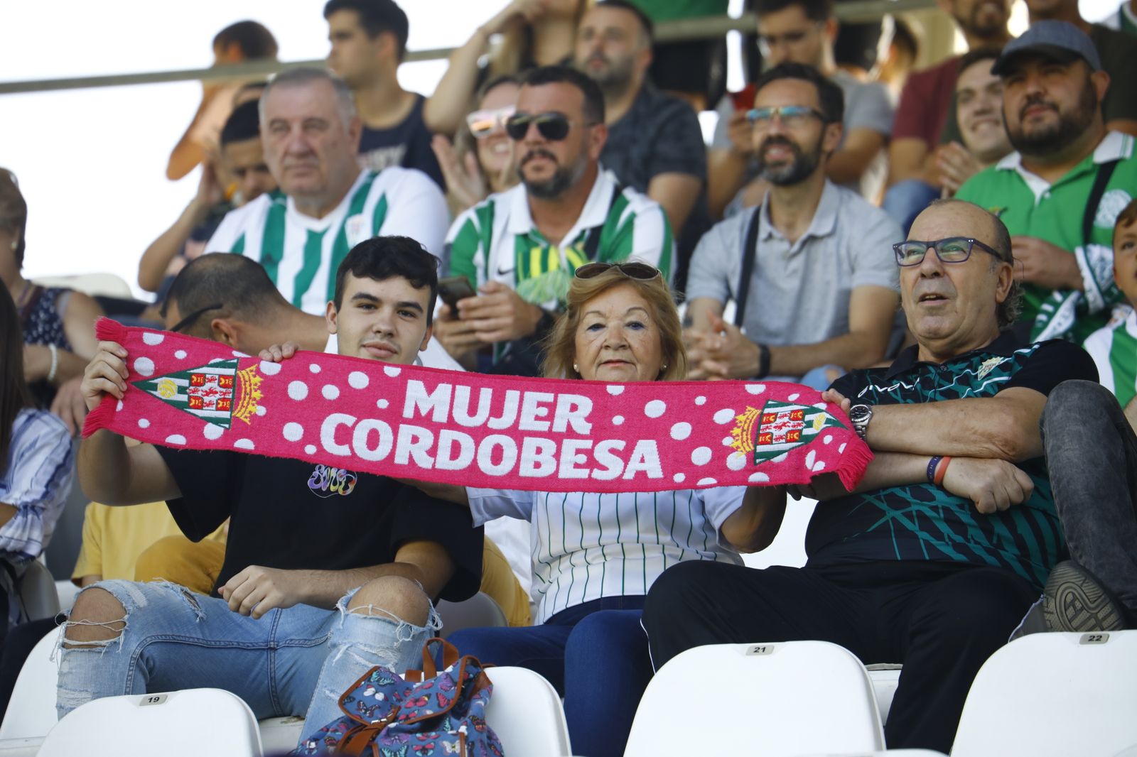 Las imágenes de la afición del Córdoba CF en el partido ante el Talavera