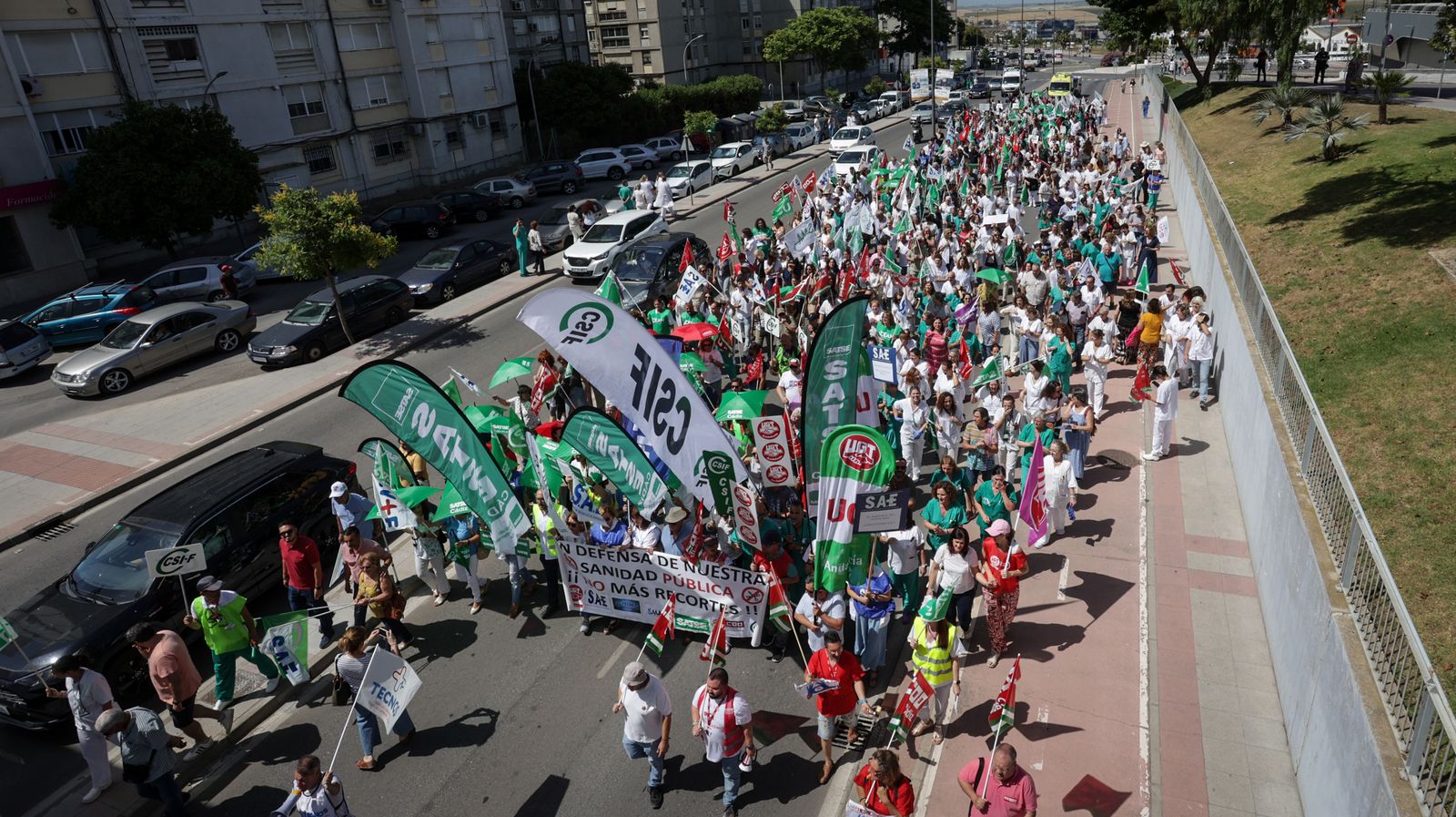 Imágenes de la manifestación en jerez por una Sanidad Pública y de Calidad