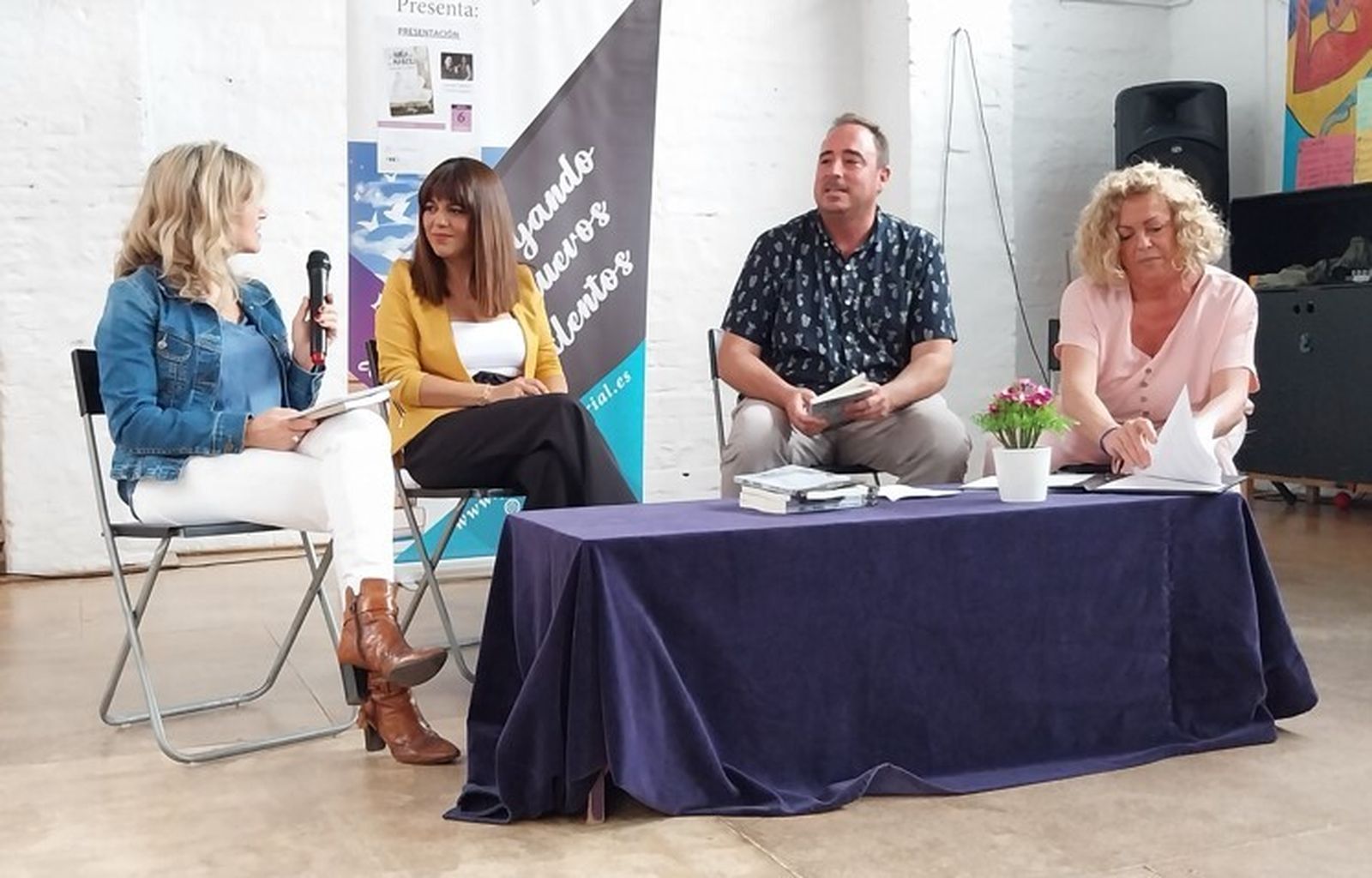 Un momento de la presentación de 'La niña de la Manoli', que ya ha alcanzado su segunda edición