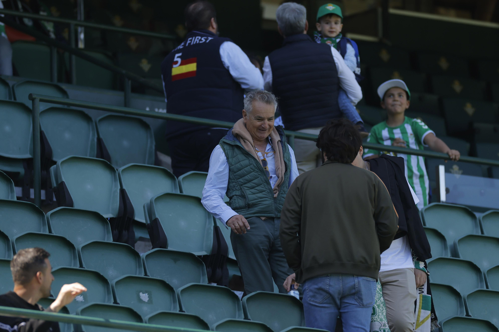 Búscate en las fotos del Betis-Mallorca