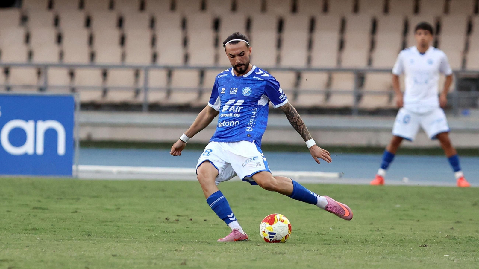 Imágenes del Xerez DFC contra el Águlas FC en Chapín
