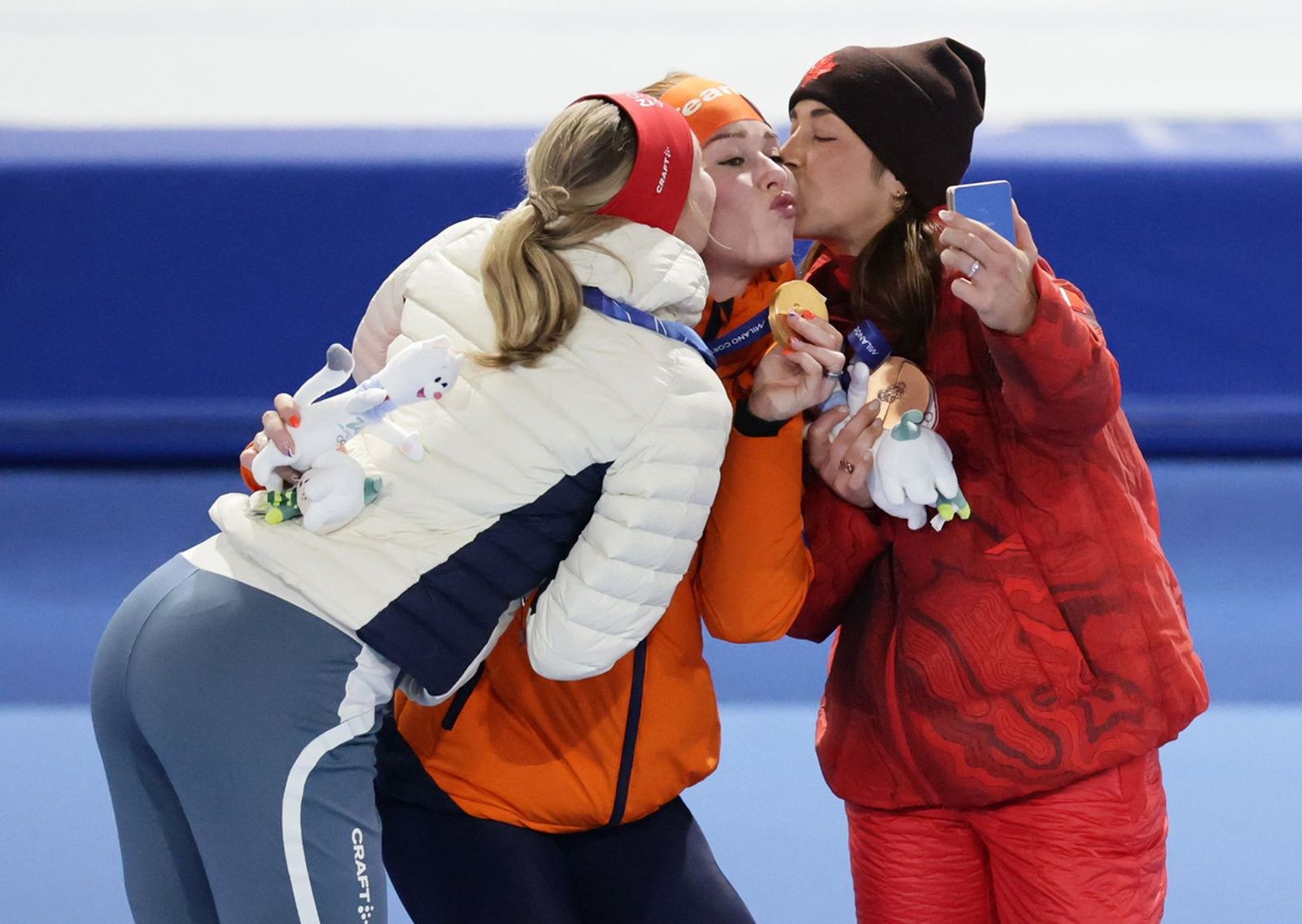 Las mejores fotos de los Juegos Olímpicos de invierno Milán Cortina d'Ampezzo 2026 | Jornada 15