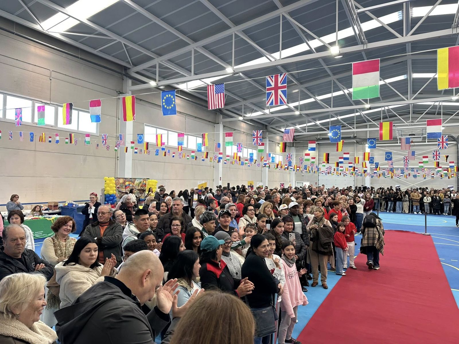 El Festival de Las Naciones muestra la diversidad de 18 países en Huércal Overa