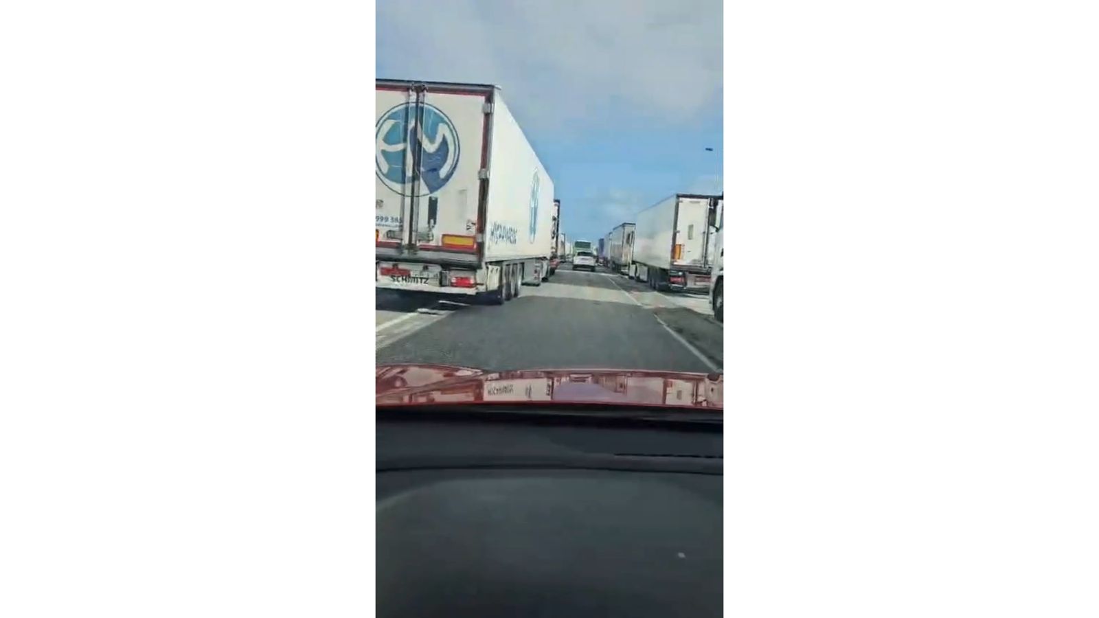 Colapso de camiones en Los Barrios