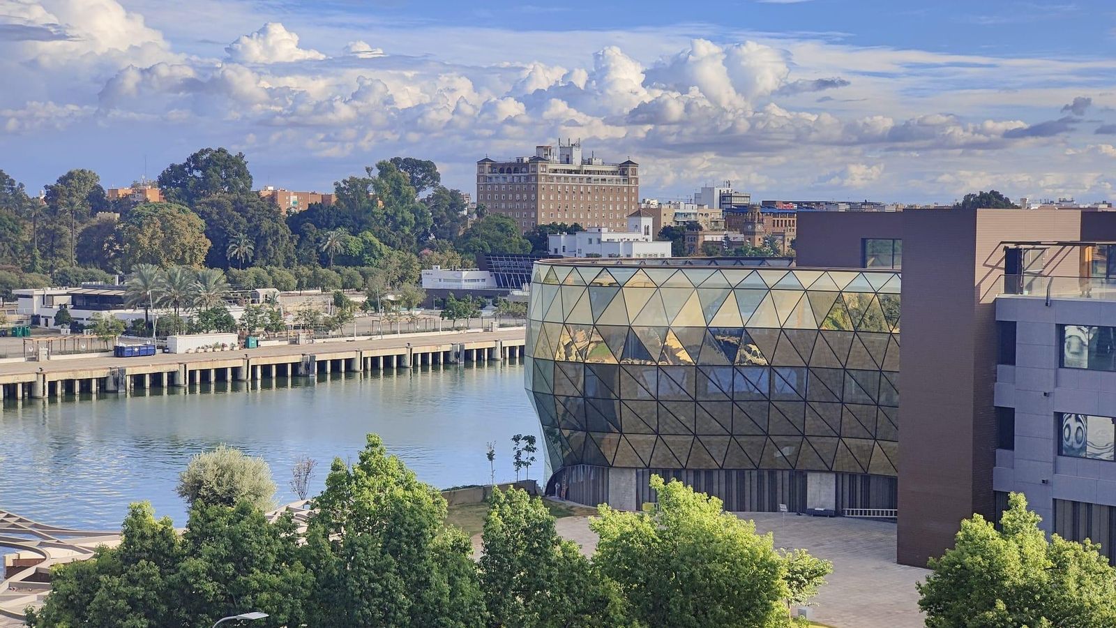 Otra vista del nuevo complejo con el que contará el barrio de Los Remedios.