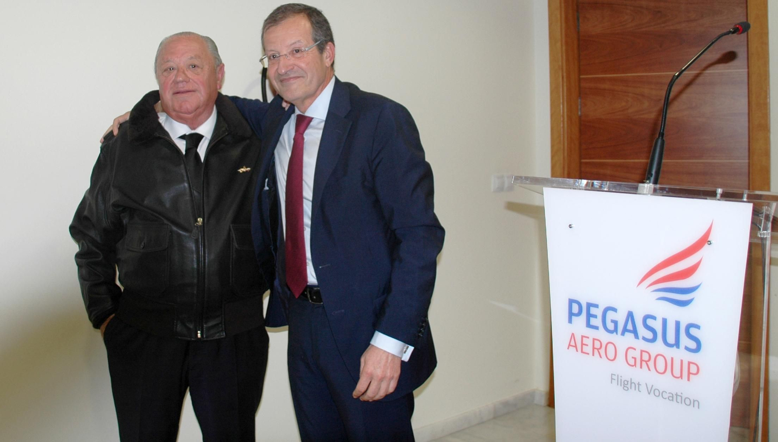 Miguel Ángel Tamarit junto a  Antonio Fornieles.