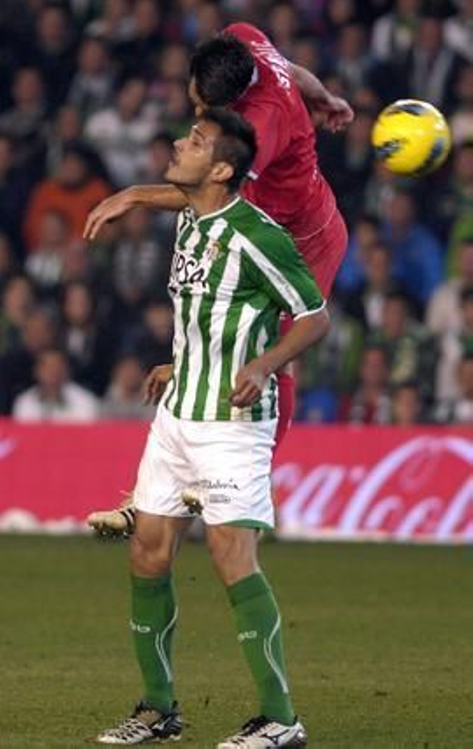 Betis y Sevilla empatan en el Benito Villamarín (1-1). / Manuel Gómez