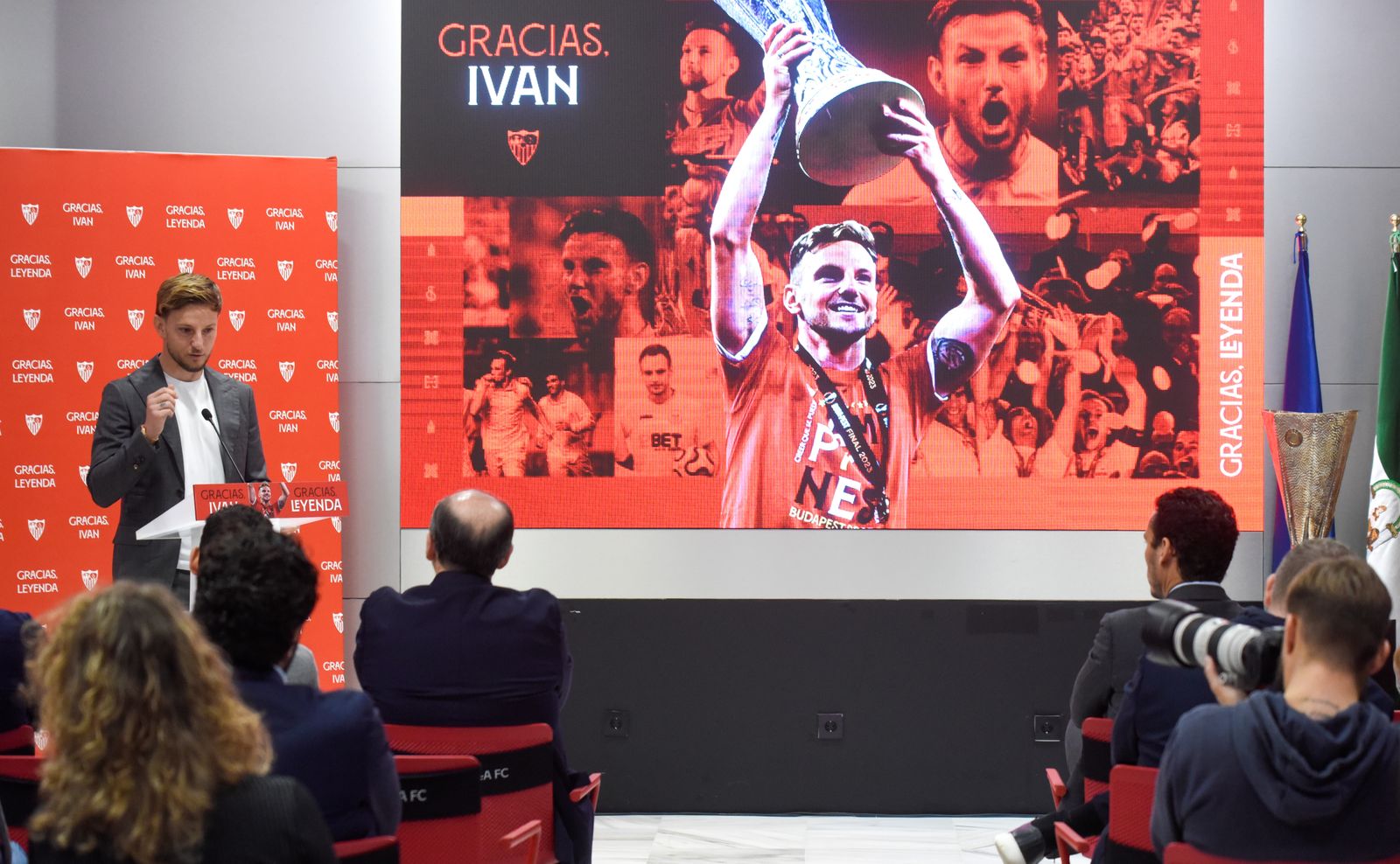 Despedida de Rakitic del Sevilla