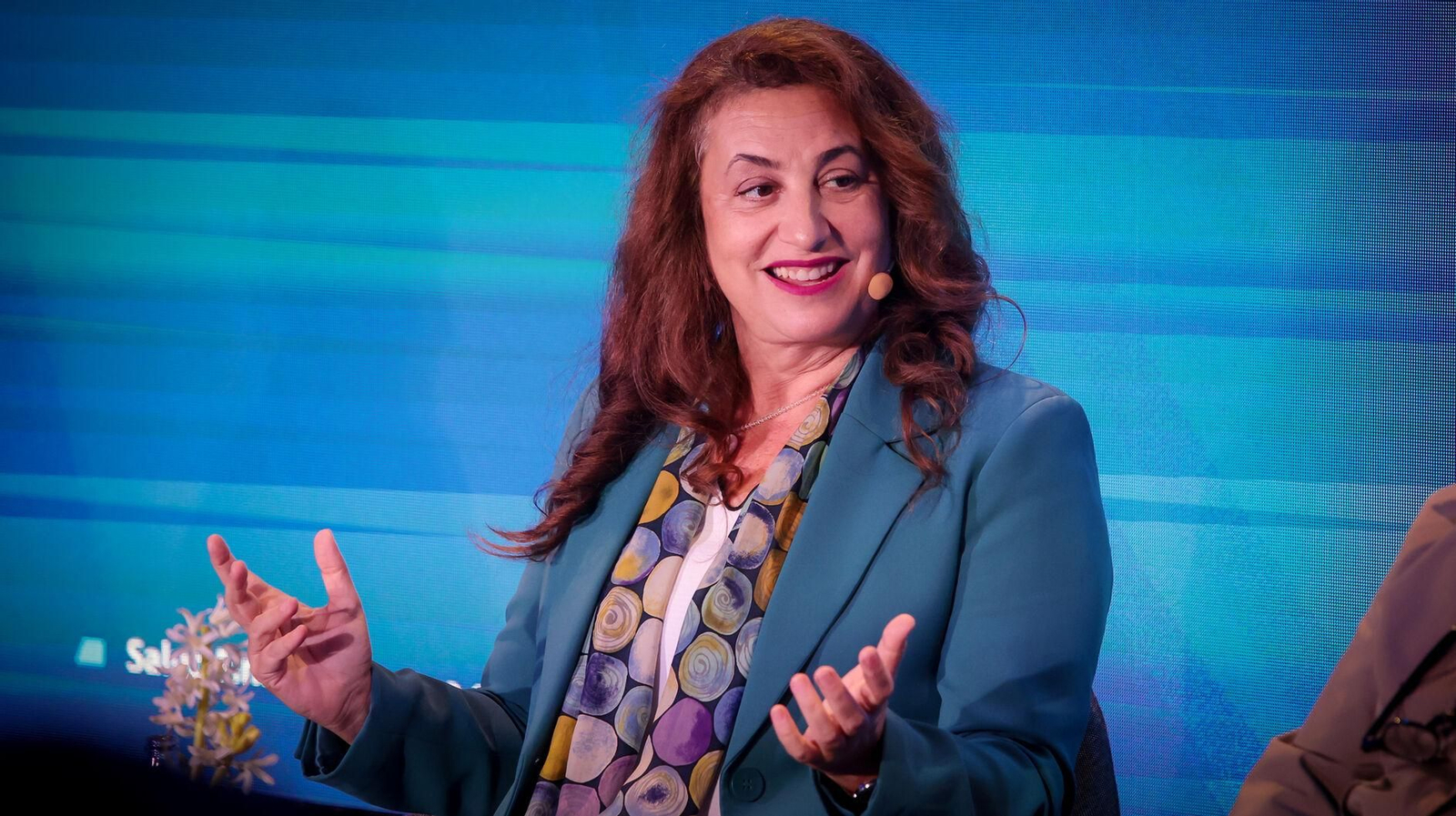 Laura Rojas-Marcos, Doctora en Psicología Clínica y Salud, terapeuta, investigadora, escritora y conferenciante. Laura Rojas-Marcos, Doctora en Psicología Clínica y Salud, terapeuta, investigadora, escritora y conferenciante.