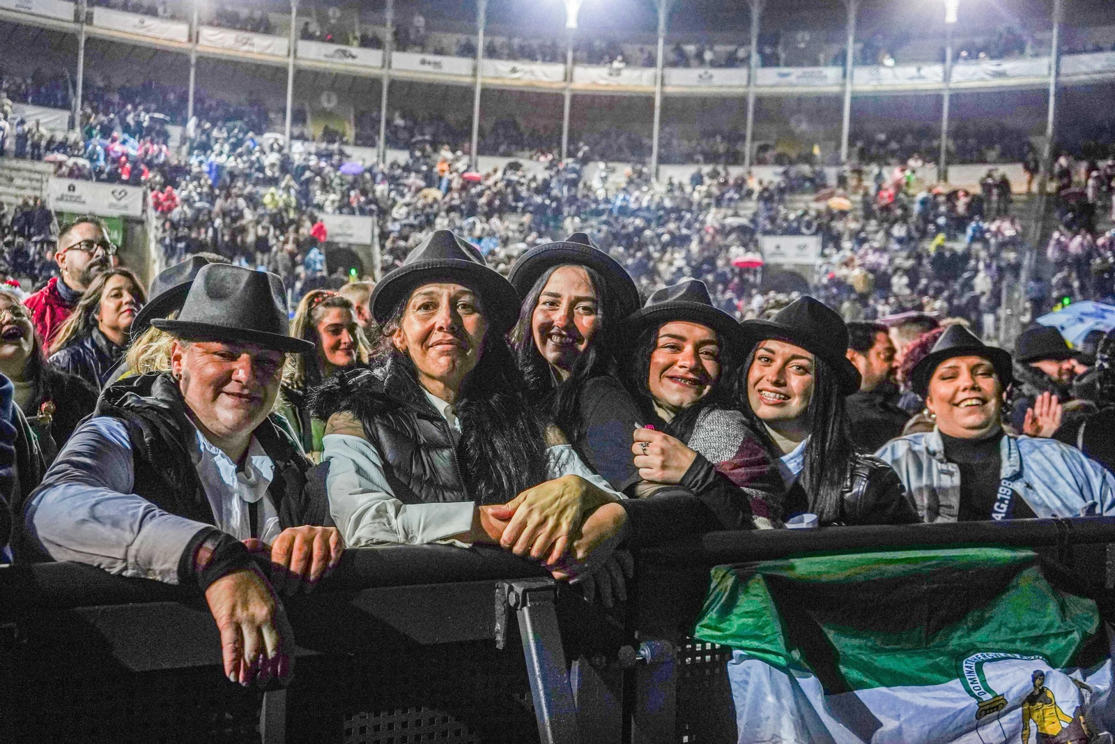 Las mejores imágenes del concierto de El Barrio en Granada