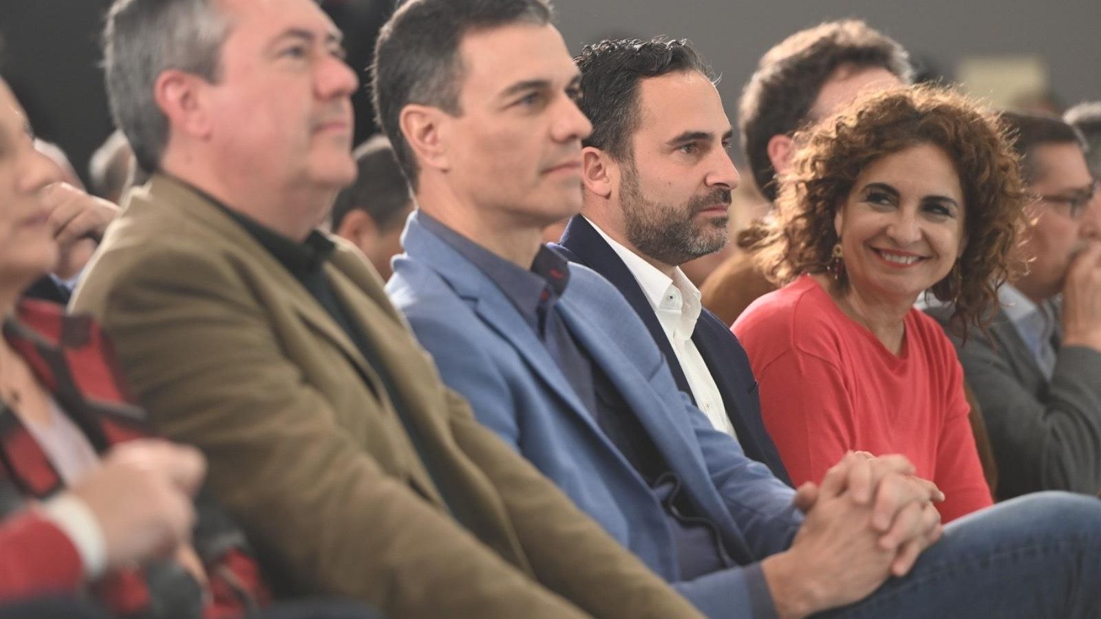 Juan Espadas, Pedro Sánchez, Dani Pérez y María Jesús Montero. Juan Espadas, Pedro Sánchez, Dani Pérez y María Jesús Montero.