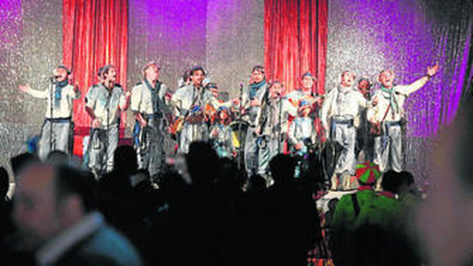 Imagen del acto Homenaje al Comparsista, celebrado en la carpa el pasado año.