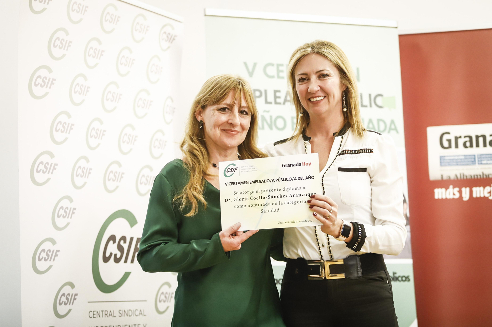 Las imágenes de la entrega de diplomas a los 23 finalistas del V Certamen del Empleado Público del año