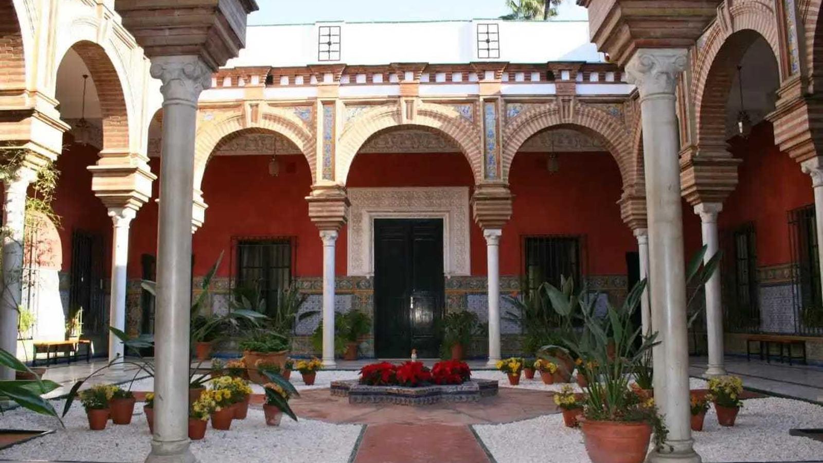 El interior del antiguo Pabellón de Telefónica.