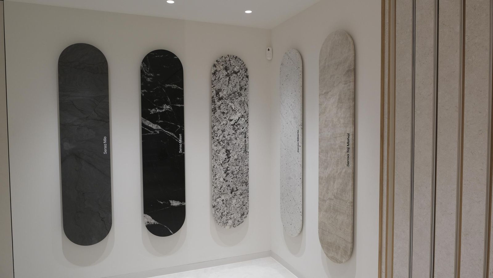 Cosentino City llega al Paseo de Almería , en imágenes