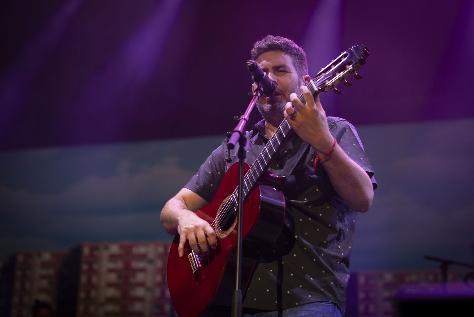 Estopa hace vibrar el ruedo de Granada: todas las imágenes