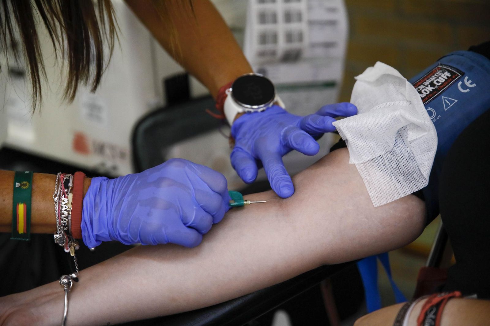 La colecta de sangre y plasma en la Universidad de Almería, en imágenes
