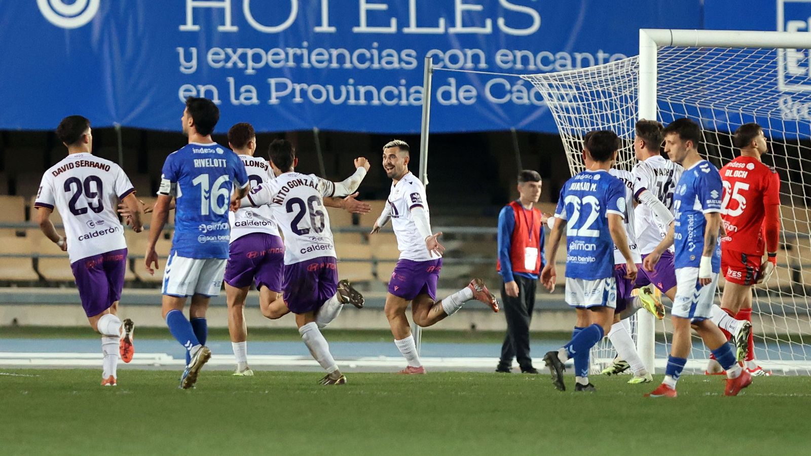 Imágenes del Xerez DFC contra el Real Jaén CF en Chapín