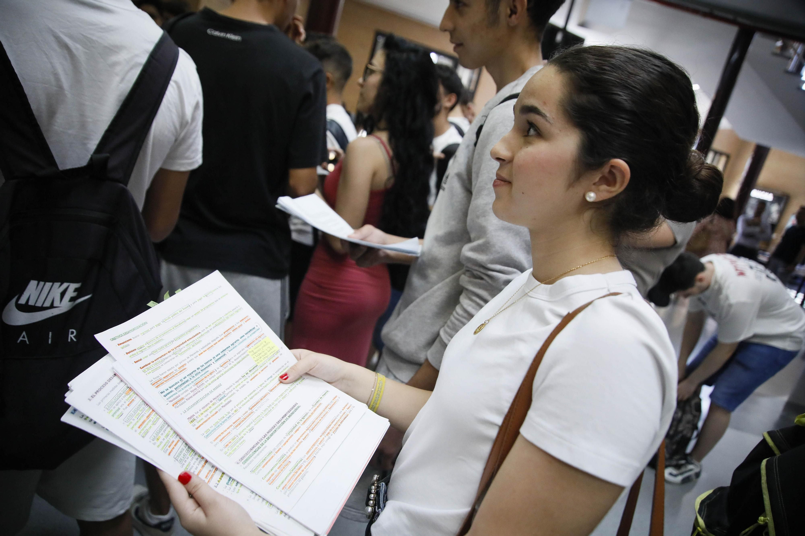 Imágenes de la evaluación para el acceso al sistema universitario (PEvAU)